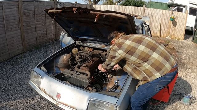Sat for 22 Years! Can I get this very rusty MK1 1980 Vauxhall Cavalier 2000 GL running & driving? смотреть онлайн