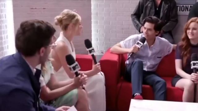 Cole Sprouse & Lili Reinhart's Relationship And SHADY Breakup