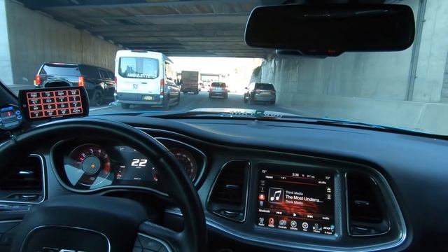 The STREETS FASTEST HELLCAT Makes ALL The Right Sounds смотреть онлайн