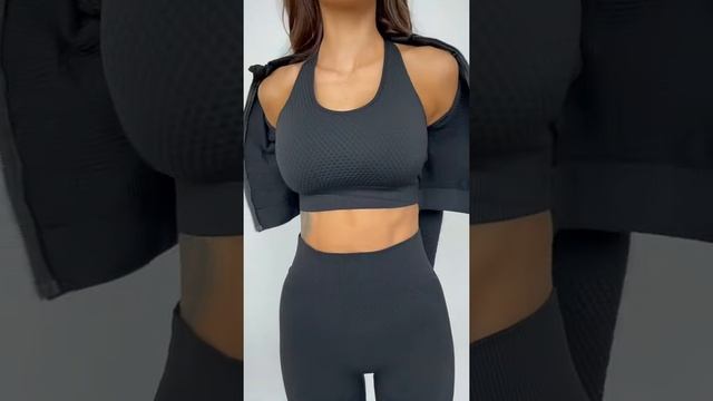 ThriseBlack смотреть онлайн