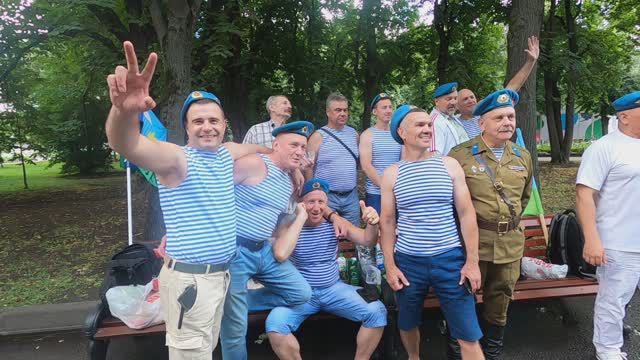 Ветераны Болграда. День ВДВ в Москве 2 августа 2024 года в Парке Горького