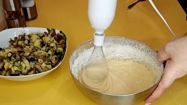 ВКУСНЕЙШИЙ ПИРОГ С ГРИБАМИ И КАРТОФЕЛЕМ! СОВЕТУЮ ПРИГОТОВИТЬ! смотреть онлайн