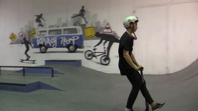 Шевченко Александр квалиф. - PowerTrick самокат контест - скейтпарк BunnyHop 20181216