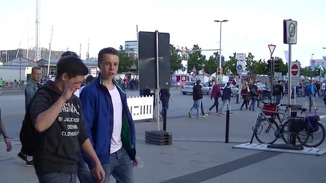 Жизнь в Германии ПОСЛЕ ФУТБОЛЬНОГО МАТЧА смотреть онлайн