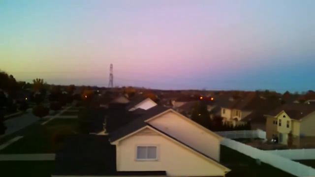 Holy Stone HS 200 drone camera test flight and crash смотреть онлайн