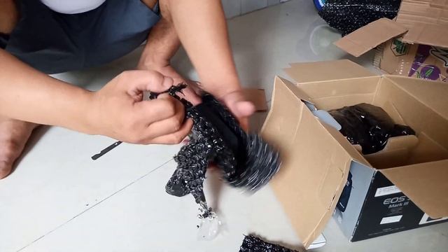 Unboxing camera canon 5D mark iii смотреть онлайн