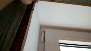 Установка пластикового откоса на балконный блок