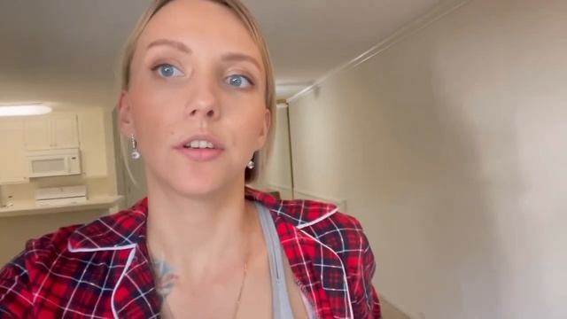 IKEA в США ?? не нашли кровать. Обзор американского пылесоса смотреть онлайн