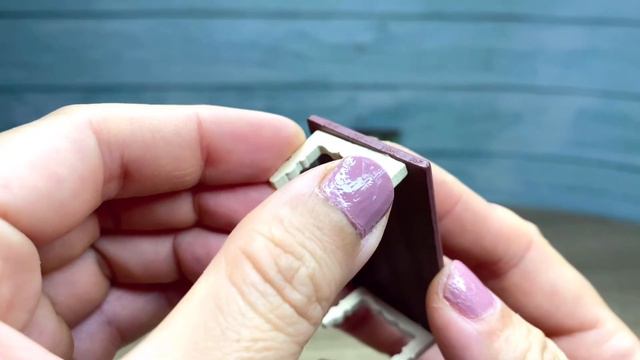 DIY Miniature Dollhouse Kit Ll Holiday Times Doll House Ll - Dolly DIY Miniature