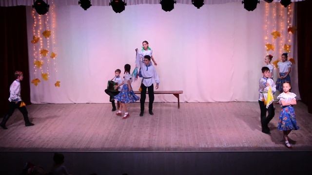 Ансамбль танца "Радость", 11-14 лет смотреть онлайн