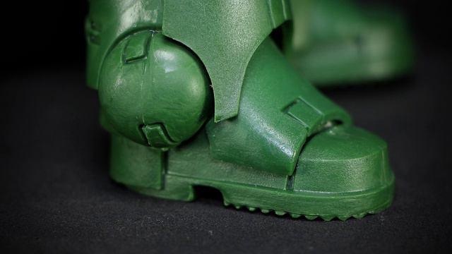 Warhammer 40,000 - Dark Angels Assault Intercessor Sergeant - McFarlane Toys Action Figure Review смотреть онлайн