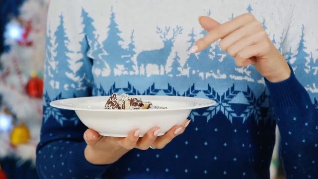 Готовим сладкий салат с мороженым смотреть онлайн