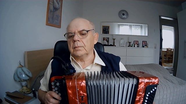"Называют меня не красивою" смотреть онлайн