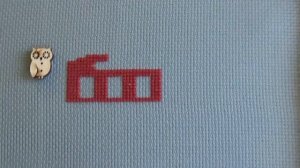 Видео №1  Как легко заправить нить мулине в иглу