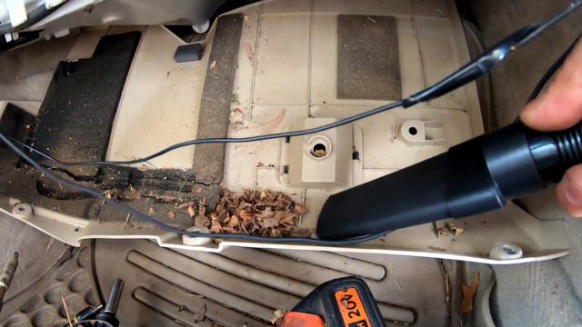HOW TO CHANGE REPLACE THE CABIN AIR FILTER FOR A 1995 ACURA LEGEND L ITS NOT EASY! NOT ODOR RELATED смотреть онлайн