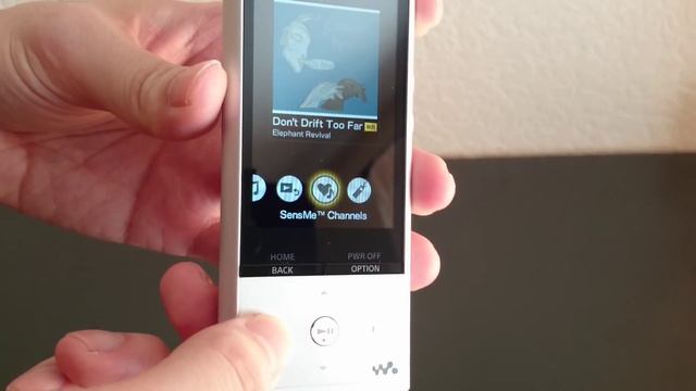 [Unboxing] Walkman Hi Res Audio ZX100 SONY смотреть онлайн