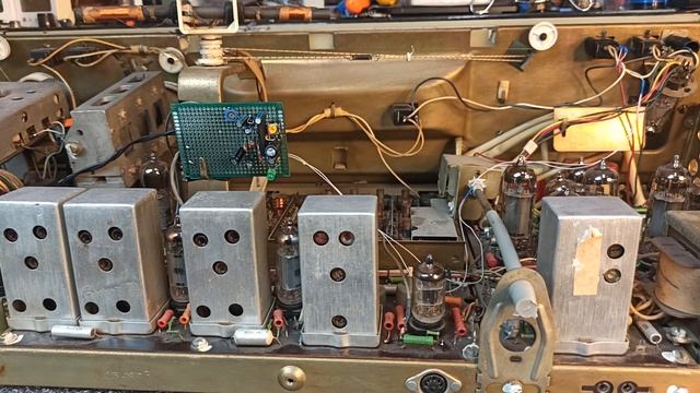 Установка стереодекодера и Bluetooth в советскую ламповую радиолу Симфония, Эстония, tube radio смотреть онлайн