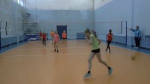 Детский волейбол. Девочки. Тренировка. Эпизод