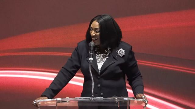 "In All Things, Let's Give God Thanks" | Rev. Dr. Gwendolyn Boyd, Guest Preacher| 7:45 a.m. worship смотреть онлайн