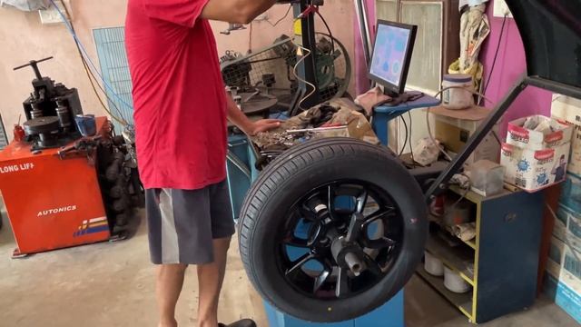 Maruti IGNIS Tyre Upgrade To 185/65R15 CEAT SecuraDrive And JKTyre Treel TPMS Installation | Review