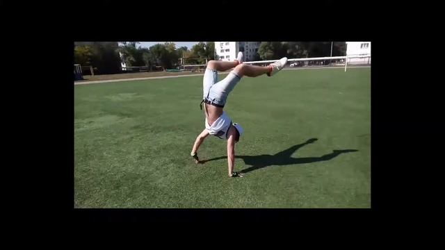 Прошел на руках всё поле.ОСУЩЕСТВИЛ СВОЮ ЦЕЛЬ 2020 ГОДА.ТРЕНИРОВКИ НА РУКАХ,Спорт,нарезка. смотреть онлайн