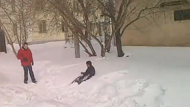 100 шагов назад.mp4 смотреть онлайн