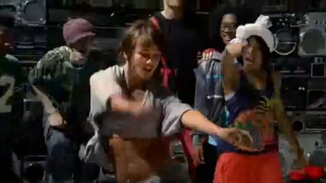 Шаг вперед 3D / Step Up 3D смотреть онлайн