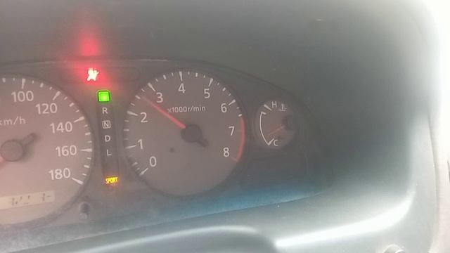 tengo un Nissan Sunny 2002 1.8 y no mantiene en baja revoluciones, alguien que sepa que es ? xfa смотреть онлайн