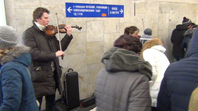 Скрипачи и Ленин смотреть онлайн