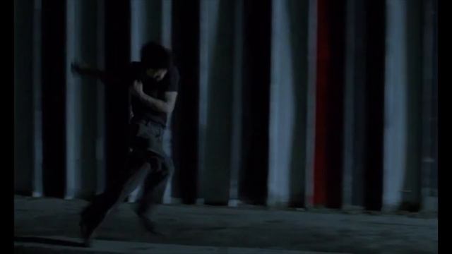 Mauvais Sang (1986) [Bad Blood/The Night Is Young] (1986) by Leos Carax, Clip:Alex/Modern Love-Bowi смотреть онлайн