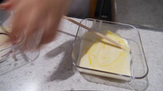 Peach Mousse with White Chocolate Mini Cake - Junior Chef Kevin смотреть онлайн