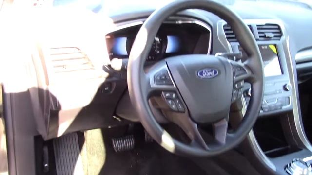 2020 Ford Fusion Hybrid SE #24126 смотреть онлайн