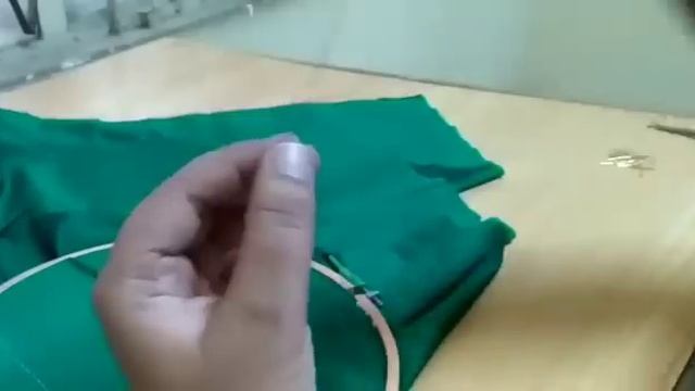 ಪಾಠ 86: ಹೆಮ್ಮಿಂಗ ಸೂಜಿ ಬಳಸಿ AARI/ MAGGAM / How to do Zardozi embroidery using hemming needle- kannad смотреть онлайн