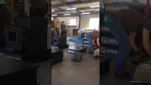 Печь для бани дровяная чугунная Гефест 2. Сборка, разборка. Timelapse. Таймлапс смотреть онлайн