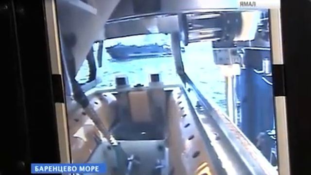 Со дна Баренцева моря пытаются достать танк Шерман смотреть онлайн