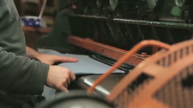 Производство самой дорогой кожи в мире(Horween Shell Cordovan) смотреть онлайн