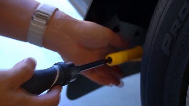 Easy DIY Install for Your 2020+ Tesla Model Y - Rally Armor Mud Flaps! смотреть онлайн