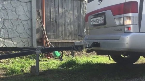 Лёгкий фаркоп на Mazda Bongo Friendee