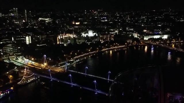 The London Eye - Amazing Timelapse смотреть онлайн