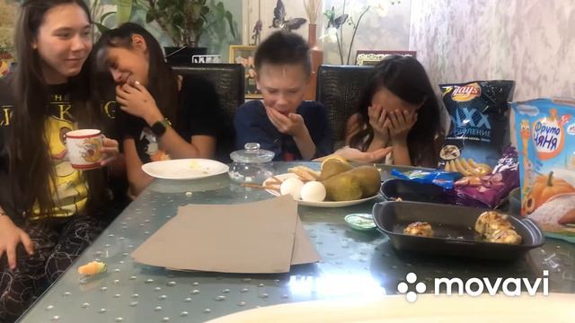 МЫ ВЕРНУЛИСЬ?😱САМЫ УЖАСНЫЙ ЧЕЛЕНДЖ?🤯ВЫРВАЛО?🤢 смотреть онлайн