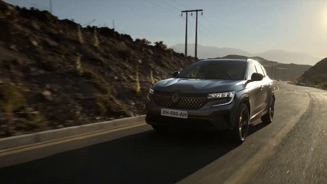 das Lenkrad, die Schaltwippen und der e-shifter-Hebel смотреть онлайн