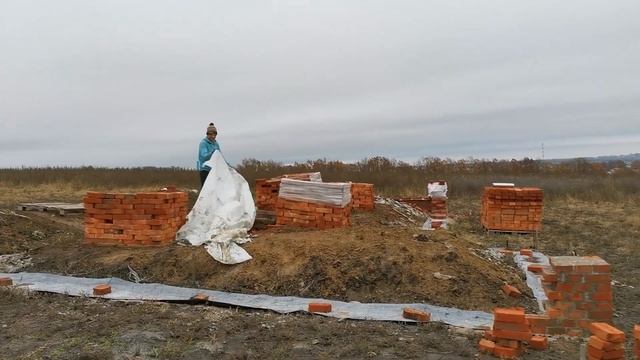 Заморозили стройку. Первый раз готовлю тыкву. VLOG 28.10.22 смотреть онлайн