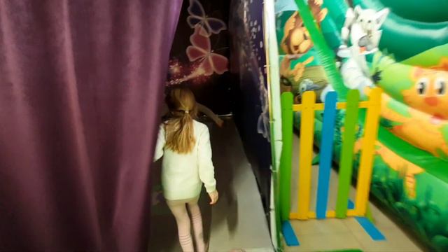 Выходной Софии смотреть онлайн