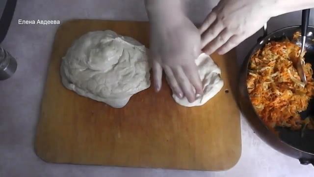 Постные пирожки. Тесто на капустном рассоле смотреть онлайн