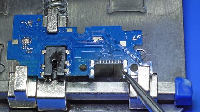 How to replace any Mobile Phone USB Type C Charging connector Jack Port Pin Base Tutorial 21 смотреть онлайн