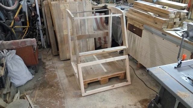 Изготовление грузовичка из поддонов на детскую площадку (Часть 1) смотреть онлайн