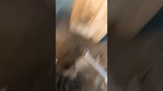 Как открутить сильно затянутый болт шкива коленвала смотреть онлайн