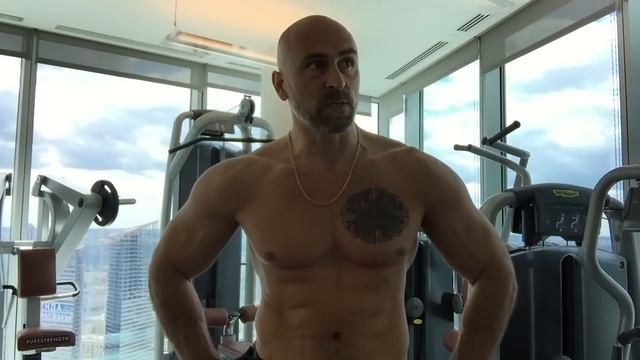 КАК РАБОТАЕТ КРЕАТИН МОНОГИДРАТ? Практика Папы Смита