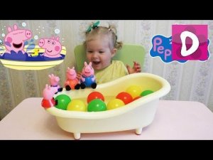 ✿ СВИНКА ПЕППА и ее семья купаются в ванночке PEPPA PIG egg surprise time bathe with balloons