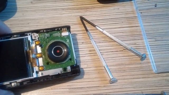 Замена аккумулятора в старенькой 3D камере SONY  MHS-FS3